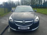Used Vauxhall Insignia Design Edition 140 HP (102 kW) 2015 Black Estate