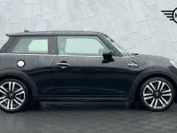 Second-hand Mini Cooper S Exclusive 178 CP (130 kW) 2022 Negru Hatchback