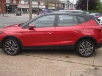 Used Seat Arona SE Technology 2023 Desire red metallic SUV