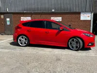 Used Ford Focus ST 185 HP (136 kW) 2018 Red Hatchback
