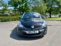 Używany Vauxhall Corsa Edition 2013 Czarny Hatchback