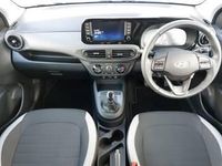 Used Hyundai i10 Advanced 63 HP (46 kW) 2025 Black Hatchback