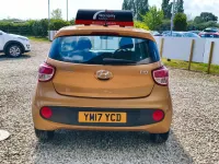Gebraucht Hyundai i10 SE 67 PS (49 kW) 2017 Rot Kleinwagen
