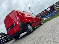Used Fiat Doblò 90 HP (66 kW) 2013 Red MPV