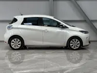 Begagnad Renault Zoe Dynamique 64 kW (88 HK) 2015 Vit Halvkombi