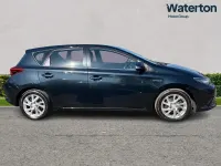Used Toyota Auris Hybrid 2016 Grey Hatchback