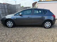 Second-hand Vauxhall Astra S 130 CP (95 kW) 2012 Gri Hatchback