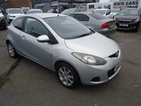 Używany Mazda 2 86 KM (63 kW) 2008 Srebrny Hatchback