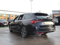New Skoda Octavia SportLine 110 HP (80 kW) 2025 Black Estate