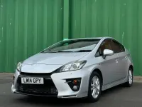 Used Toyota Prius 2014 Silver Sedan