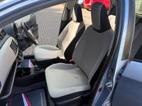 Used Toyota Yaris 2014 Baby blue Hatchback