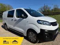 Used Vauxhall Vivaro S 150 HP (110 kW) 2022 White MPV