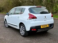 Gebraucht Peugeot 3008 Active 2016 Weiß Kleinwagen