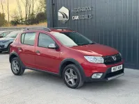 Used Dacia Sandero Lauréate 90 HP (66 kW) 2017 Red Hatchback