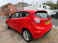 Used Ford Fiesta Zetec 82 HP (60 kW) 2013 Red Hatchback