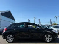 Używany Citroën C4 SELECTION 120 KM (88 kW) 2013 Czarny Hatchback