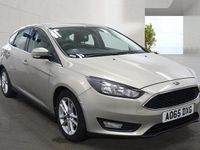 Used Ford Focus Zetec 125 HP (91 kW) 2015 Silver Hatchback