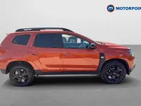 Used Dacia Duster Extreme 150 HP (110 kW) 2023 Orange SUV