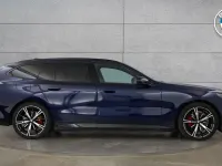 Used BMW 530e M Sport 295 HP (216 kW) 2026 Blue Estate