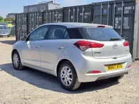 Used Hyundai i20 SE 100 HP (73 kW) 2017 Silver Hatchback