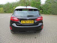 Used Ford Fiesta Zetec 70 HP (51 kW) 2018 Black Hatchback