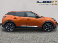 Used Peugeot 2008 Allure+ 100 HP (73 kW) 2023 Orange SUV