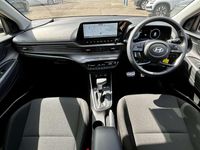 Used Hyundai Bayon Premium 100 HP (73 kW) 2024 Grey SUV