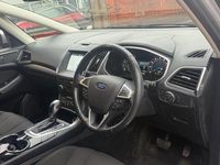Used Ford S-MAX Titanium 150 HP (110 kW) 2016 Silver MPV