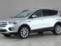 Usado Ford Kuga Titanium 179 CV (131 kW) 2019 Plateado SUV