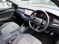 Used Skoda Octavia SportLine 147 HP (108 kW) 2025 Race blue metallic Estate