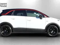 Used Vauxhall Crossland GS Line 110 HP (80 kW) 2022 White SUV