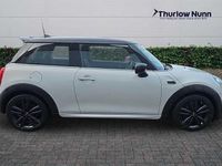 Begagnad Mini Cooper Hatch 136 HK (100 kW) 2020 Silver Halvkombi