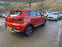 Used MG ZS Exclusive 106 HP (77 kW) 2019 Orange SUV