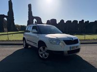 Used Skoda Yeti SE 122 HP (89 kW) 2012 White SUV