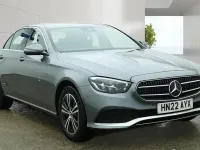 Usado Mercedes E200 211 CV (155 kW) 2022 Gris Berlina