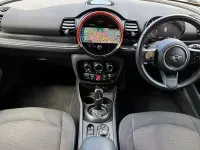 Used Mini Cooper Clubman Classic 134 HP (98 kW) 2023 Green Estate