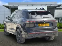 Used VW Tiguan R-line 150 HP (110 kW) 2024 Deep black SUV