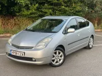 Used Toyota Prius 76 HP (55 kW) 2008 Silver Hatchback