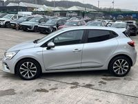 Used Renault Clio V Iconic 100 HP (73 kW) 2020 Mercury  Hatchback