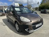 Used Peugeot Partner Tepee Outdoor 92 HP (67 kW) 2013 Brown MPV