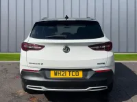 Used Vauxhall Grandland X Edition 128 HP (94 kW) 2021 White SUV