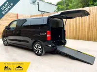 Usado Citroën Spacetourer 2024 Negro Monovolumen