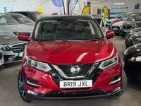 Used Nissan Qashqai Tekna 140 HP (102 kW) 2019 Red SUV