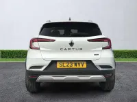 Used Renault Captur Techno 145 HP (106 kW) 2023 White SUV