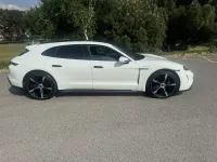 Used Porsche Taycan Performance Package 350 kW (476 HP) 2023 White Estate