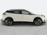 Gebraucht Peugeot e-2008 Allure+ 100 kW (136 PS) 2023 Weiß SUV