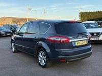 Usado Ford S-MAX Titanium 180 HP (132 kW) 2013 Castanho Monovolume