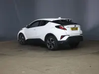 Used Toyota C-HR Design 122 HP (89 kW) 2023 White SUV