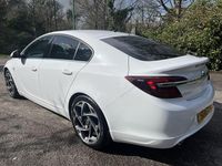 Used Vauxhall Insignia SRi 2016 White Hatchback