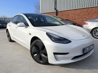 Used Tesla Model 3 Standard Range 239 kW (325 HP) 2020 White Sedan